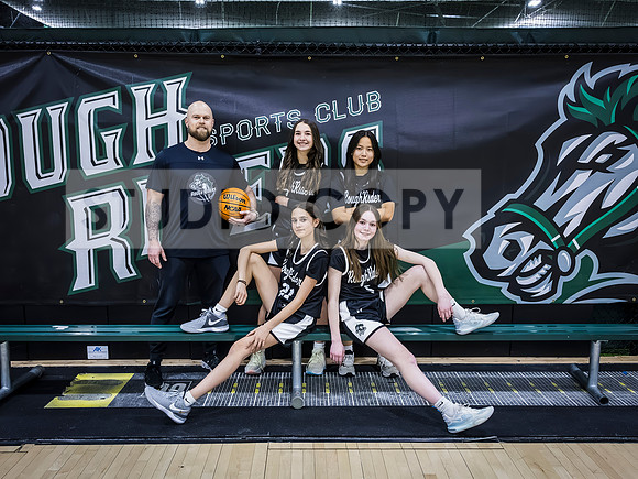 3v3 Girls Team Photo 2